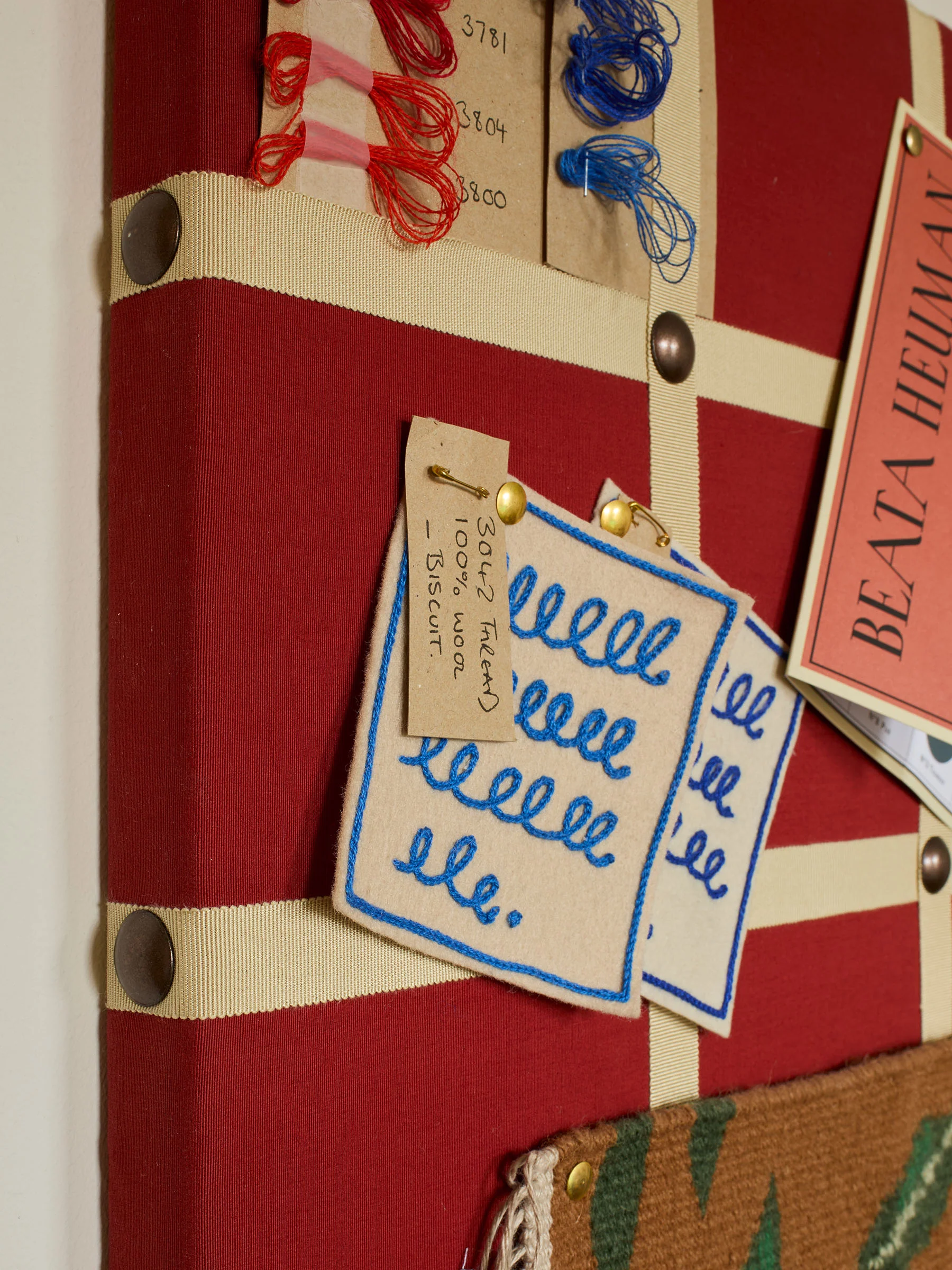 Garden Trellis Pinboard - Image 3