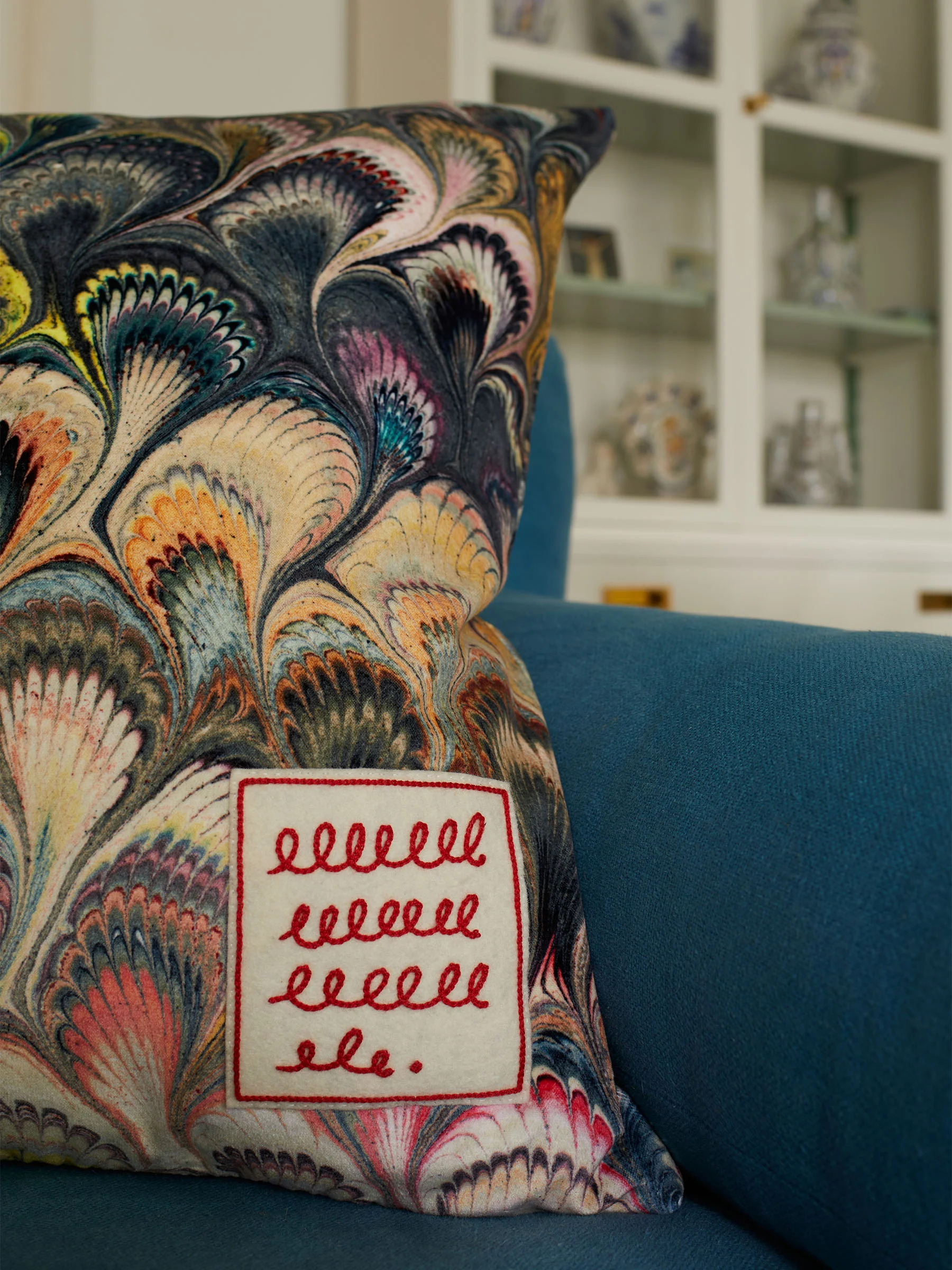 Two-by-Two Cushion Cover Marbleized - Image 3