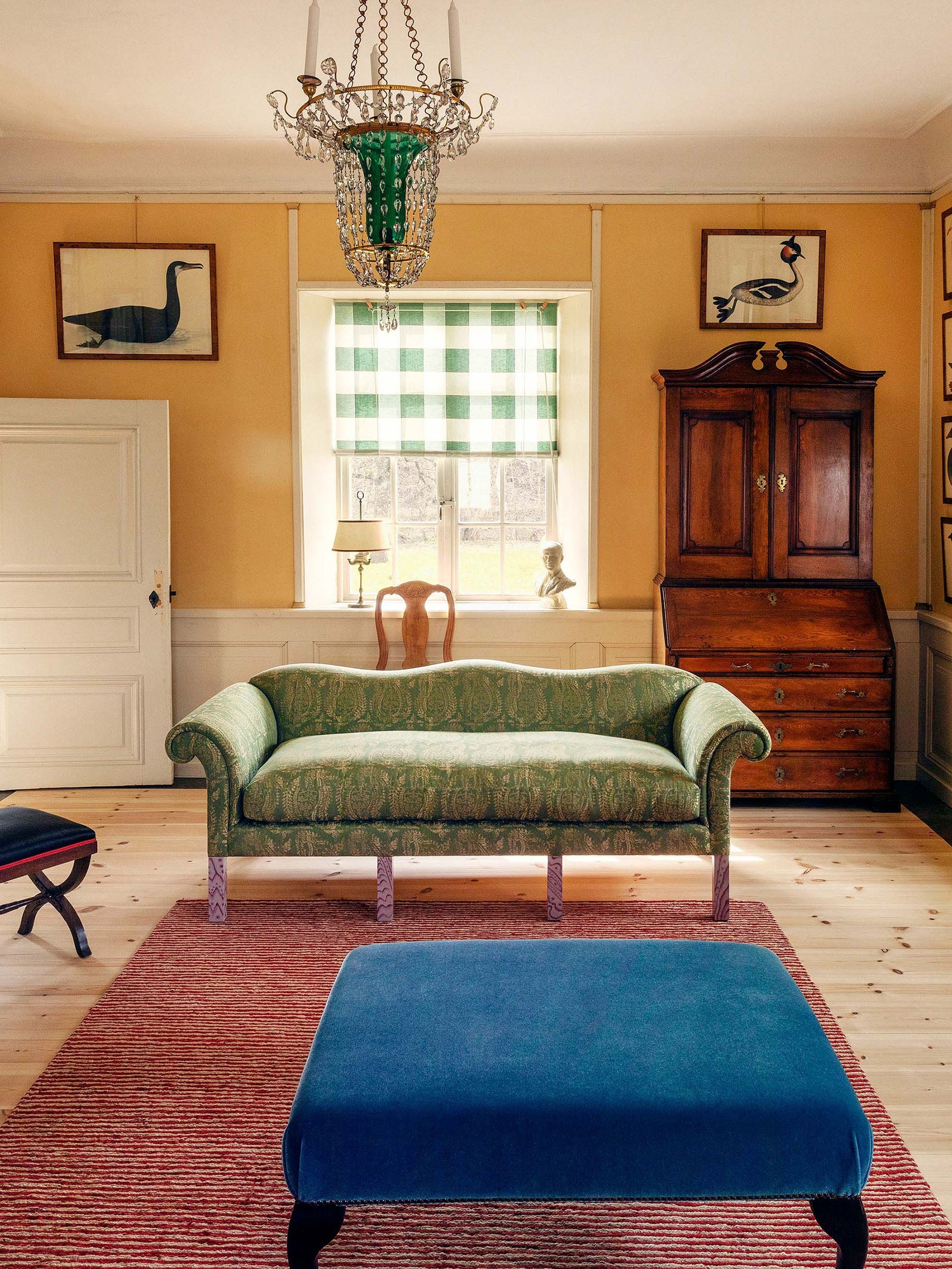 New Wave Country Sofa - Image 4