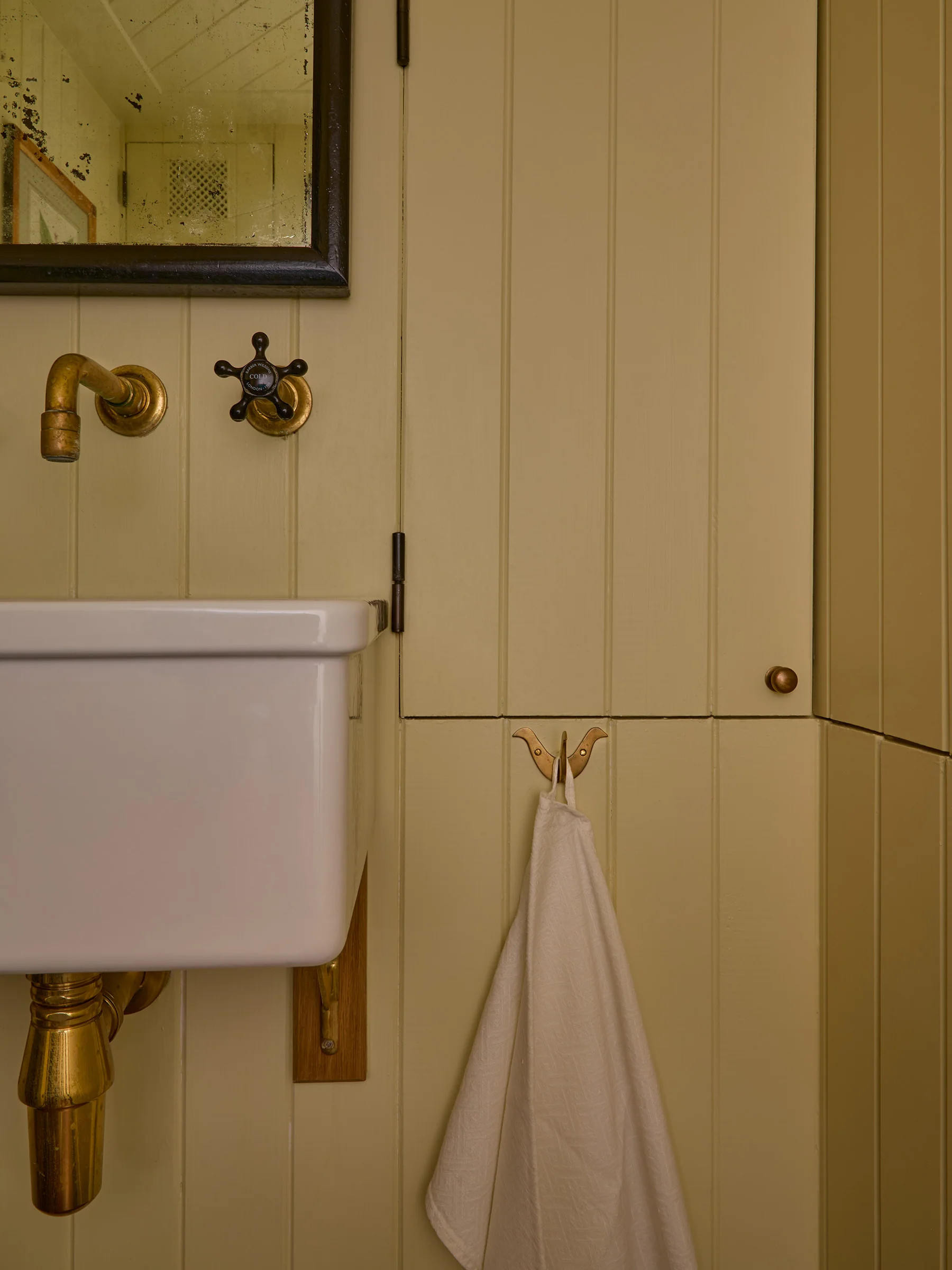 The Pigeon Hook - Image 2