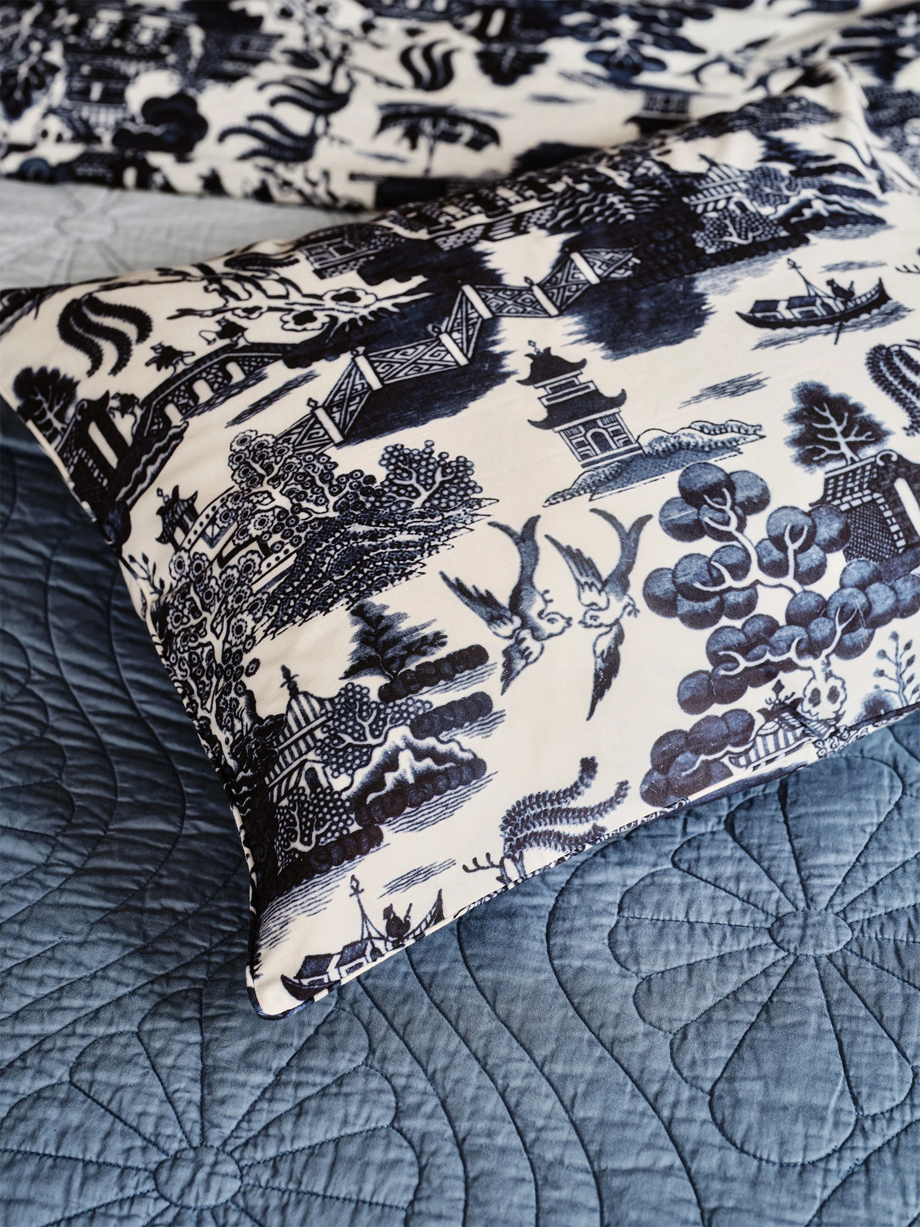 Willow Ink Pillowcase - Image 4